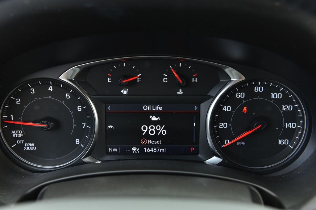 GMC Terrain Vehicle Full-screen Gallery Image 13