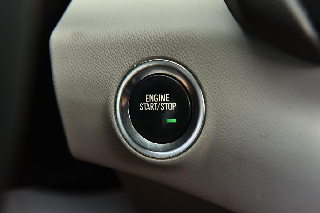 GMC Terrain Vehicle Full-screen Gallery Image 23