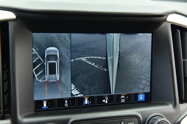 GMC Terrain Vehicle Image 16