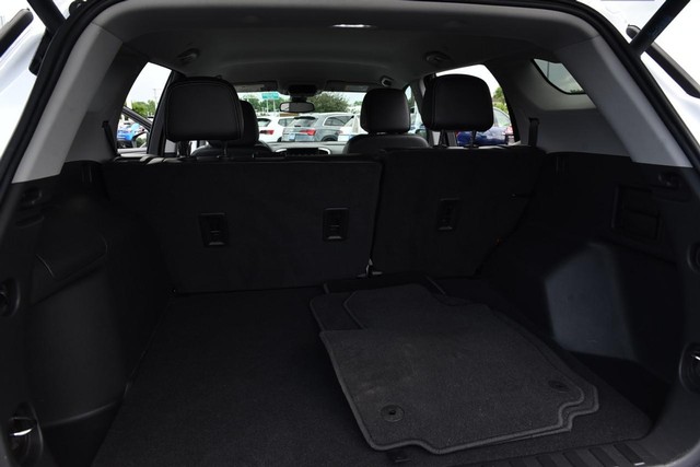 GMC Terrain Vehicle Image 30