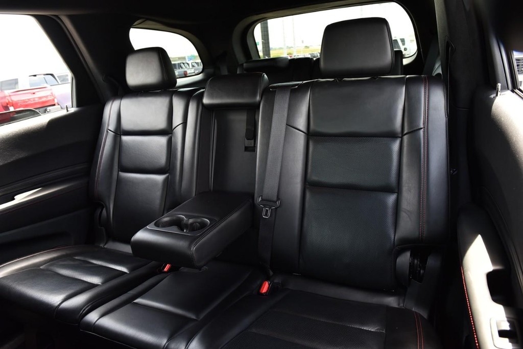 Dodge Durango Vehicle Full-screen Gallery Image 24