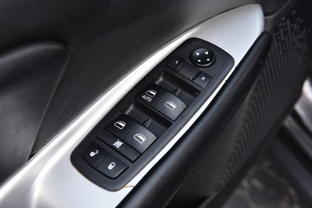 Dodge Journey Vehicle Image 08