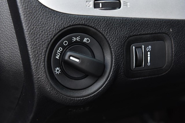Dodge Journey Vehicle Image 09