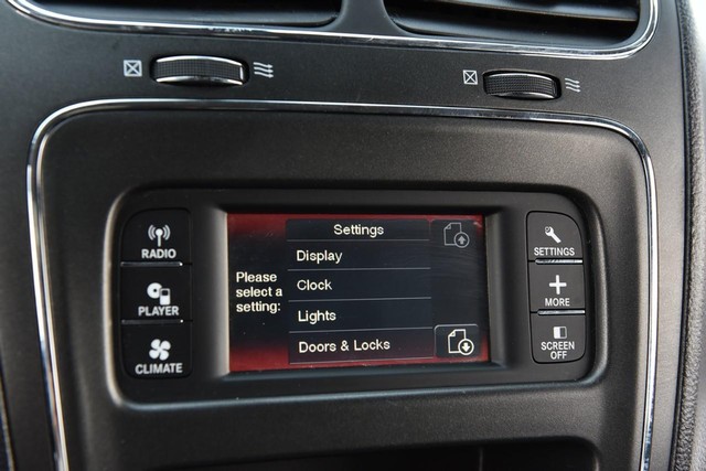 Dodge Journey Vehicle Image 12