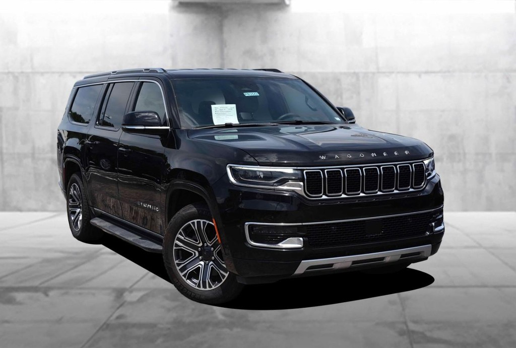 Jeep Wagoneer L Vehicle Full-screen Gallery Image 2