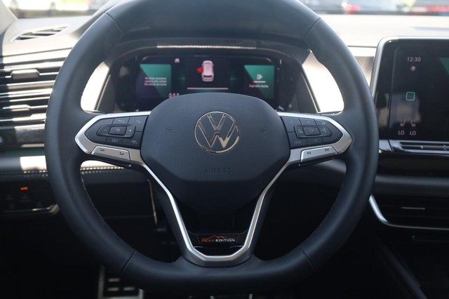 Volkswagen Atlas Vehicle Image 08