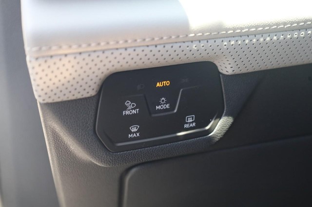 Volkswagen Atlas Vehicle Image 12