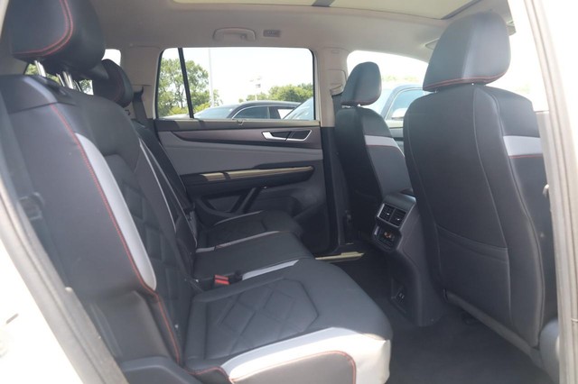Volkswagen Atlas Vehicle Image 21