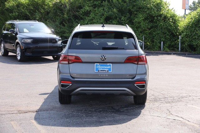 Volkswagen Taos Vehicle Image 06