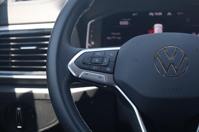 Volkswagen Atlas Vehicle Image 10