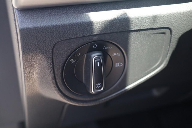 Volkswagen Atlas Vehicle Image 12