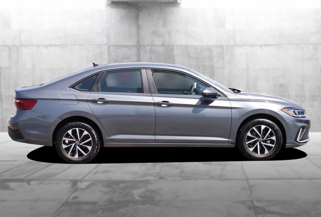 Volkswagen Jetta Vehicle Image 05