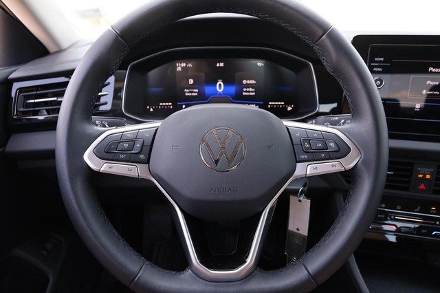 Volkswagen Jetta Vehicle Image 10
