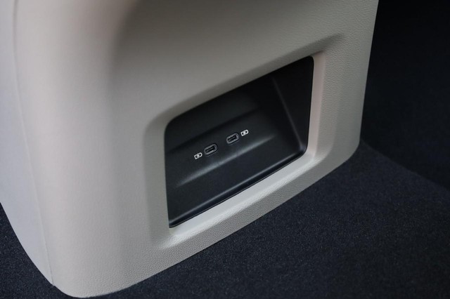 Volkswagen Atlas Vehicle Image 21