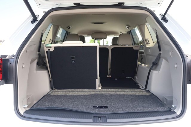 Volkswagen Atlas Vehicle Image 25