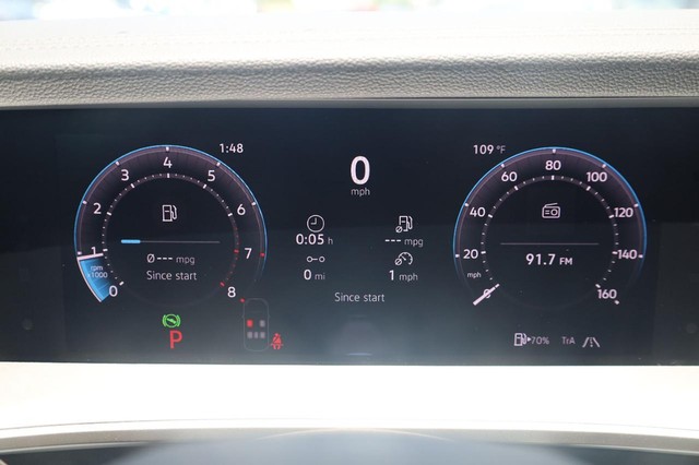 Volkswagen Tiguan Vehicle Image 13