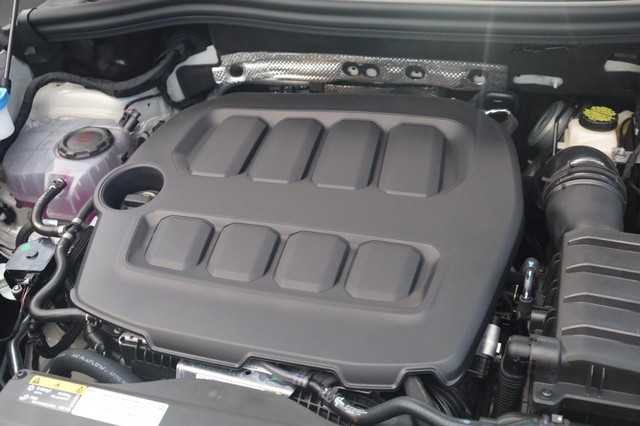 Volkswagen Tiguan Vehicle Image 22