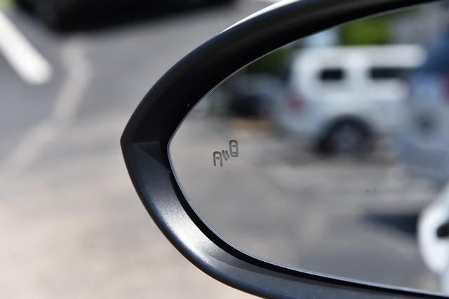 Volkswagen Jetta Vehicle Image 10