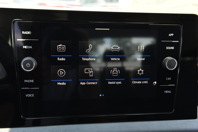 Volkswagen Jetta Vehicle Image 14