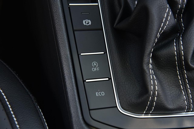 Volkswagen Jetta Vehicle Image 18
