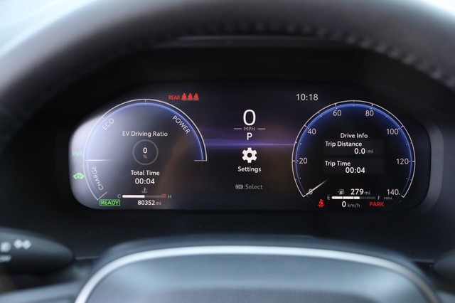 Toyota RAV4 Vehicle Image 15