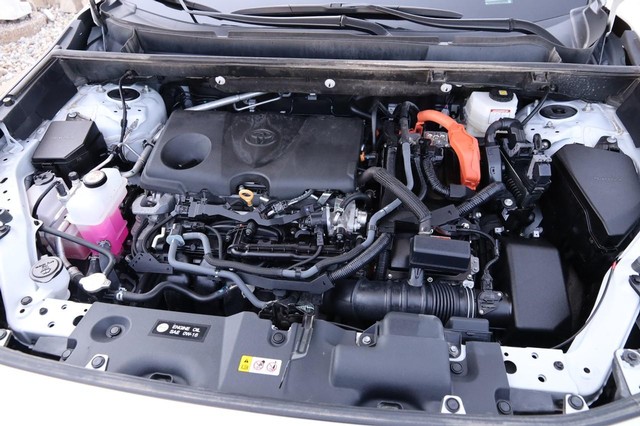 Toyota RAV4 Vehicle Image 28