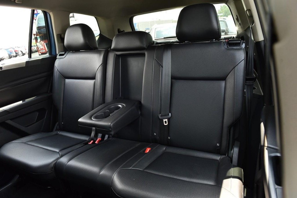 Volkswagen Atlas Vehicle Full-screen Gallery Image 21