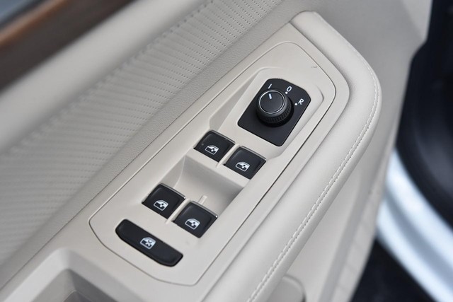 Volkswagen Atlas Vehicle Image 08