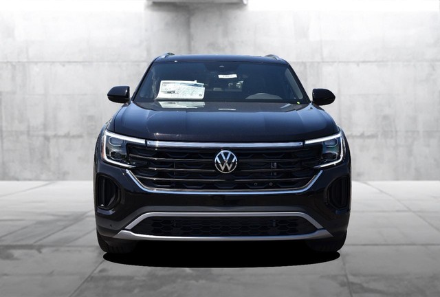 Volkswagen Atlas Cross Sport Vehicle Image 04