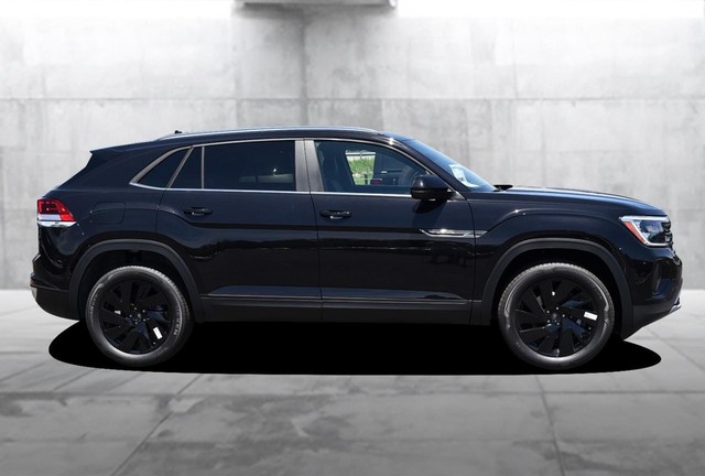 Volkswagen Atlas Cross Sport Vehicle Image 05