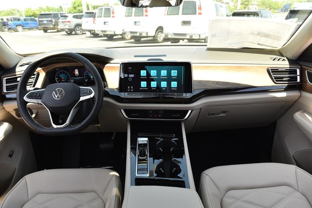Volkswagen Atlas Vehicle Image 07