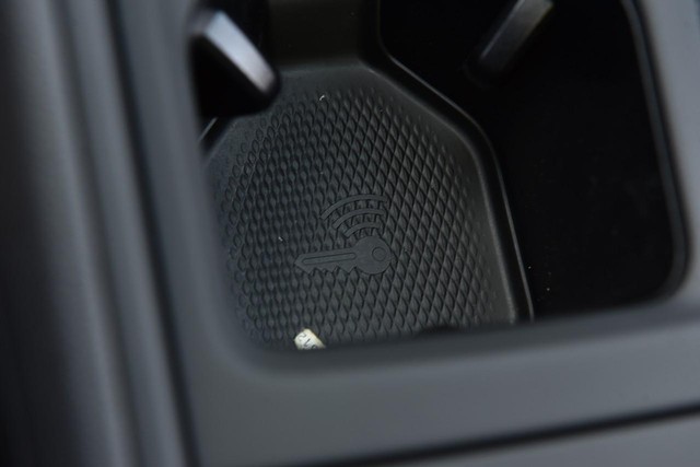 Volkswagen Tiguan Vehicle Image 16
