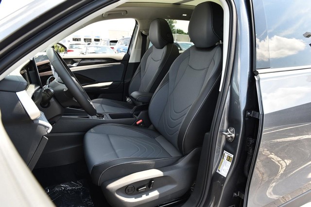 Volkswagen Tiguan Vehicle Image 19