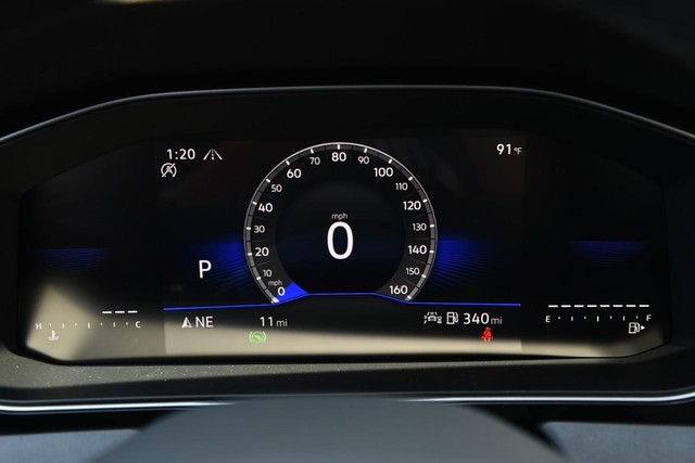 Volkswagen Jetta Vehicle Image 12
