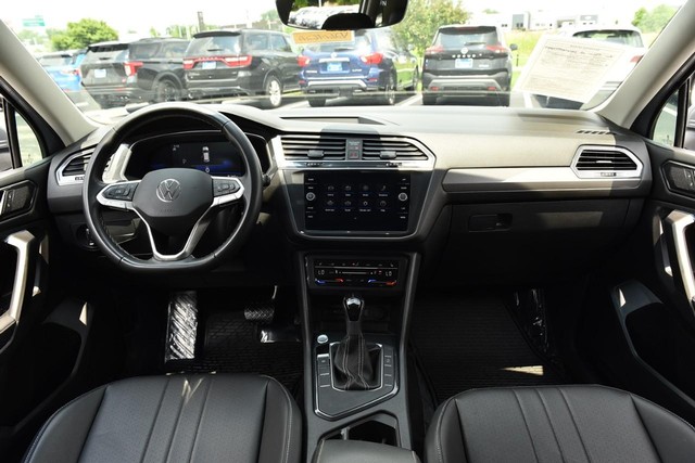 Volkswagen Tiguan Vehicle Image 07