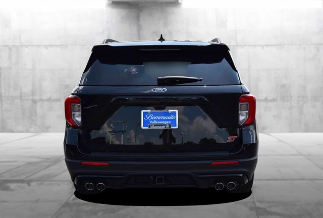 Ford Explorer Vehicle Image 06