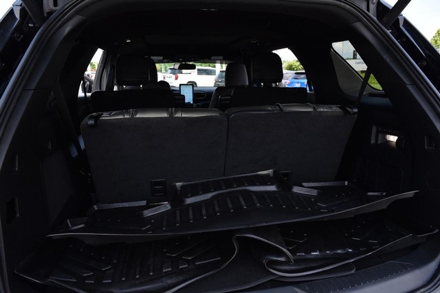 Ford Explorer Vehicle Image 25