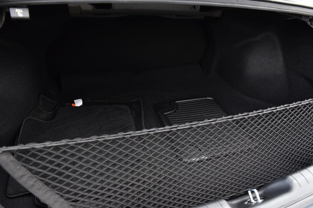 Hyundai Elantra Vehicle Image 22