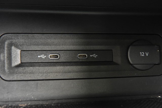 Volkswagen Atlas Vehicle Image 16