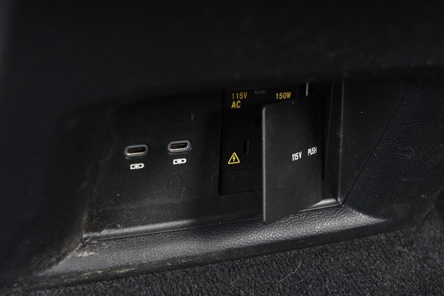 Volkswagen Atlas Vehicle Image 24