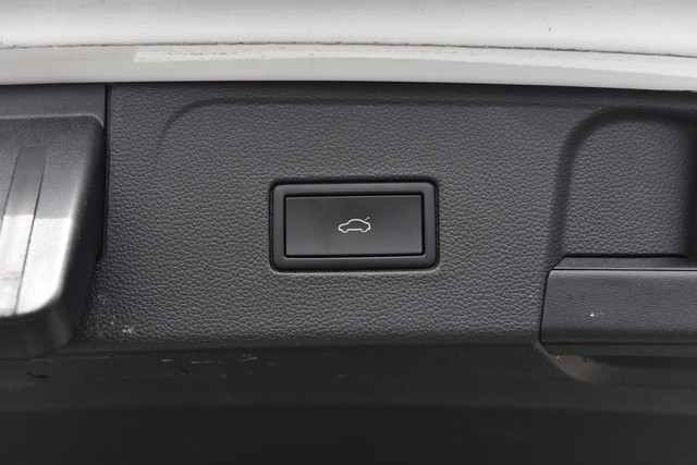 Volkswagen Atlas Vehicle Image 27