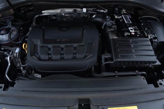 Volkswagen Tiguan Vehicle Image 26