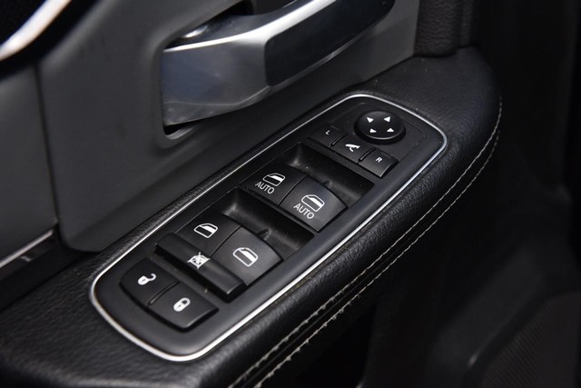 Ram 2500 Vehicle Image 09