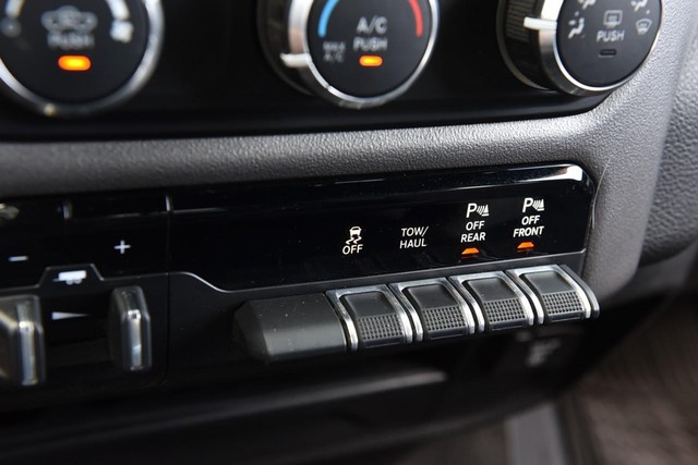Ram 2500 Vehicle Image 16