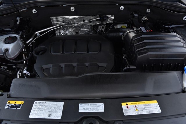 Volkswagen Atlas Cross Sport Vehicle Image 27