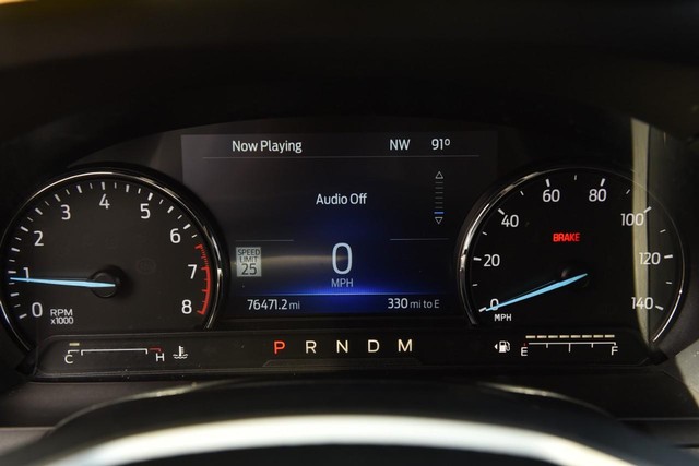 Ford Explorer Vehicle Image 11