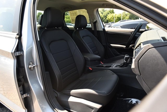 Volkswagen Jetta Vehicle Image 20