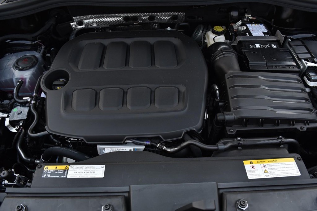 Volkswagen Tiguan Vehicle Full-screen Gallery Image 27