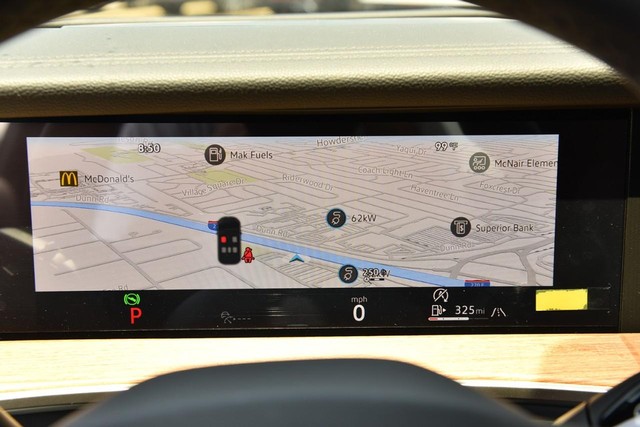 Volkswagen Tiguan Vehicle Image 12