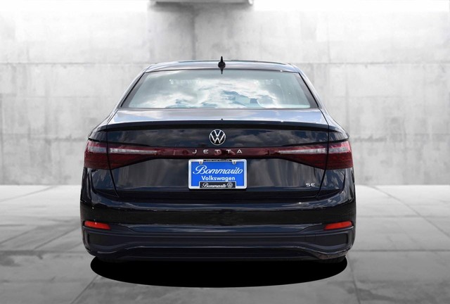 Volkswagen Jetta Vehicle Image 06